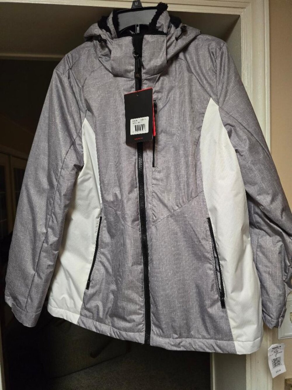 ZeroXposur Insulated Jacket NWT XL